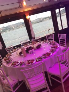 İstanbul Teknede Düğün