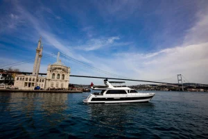 ortaköyde yat kiralama